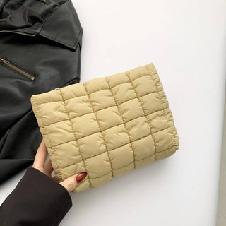 Puffer Clutch