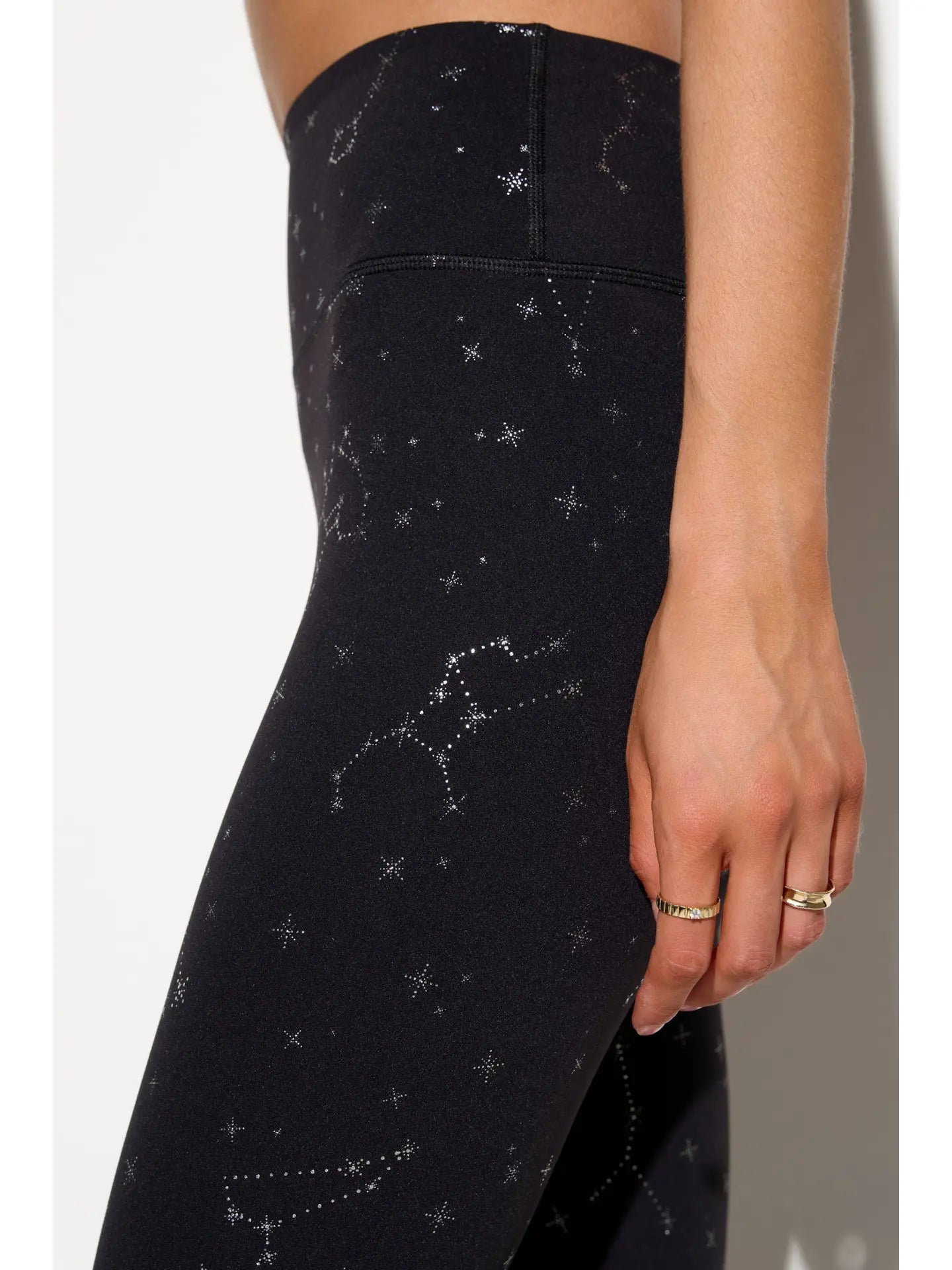 Spiritual Gangster Nirvana Lotus Legging in Constellation