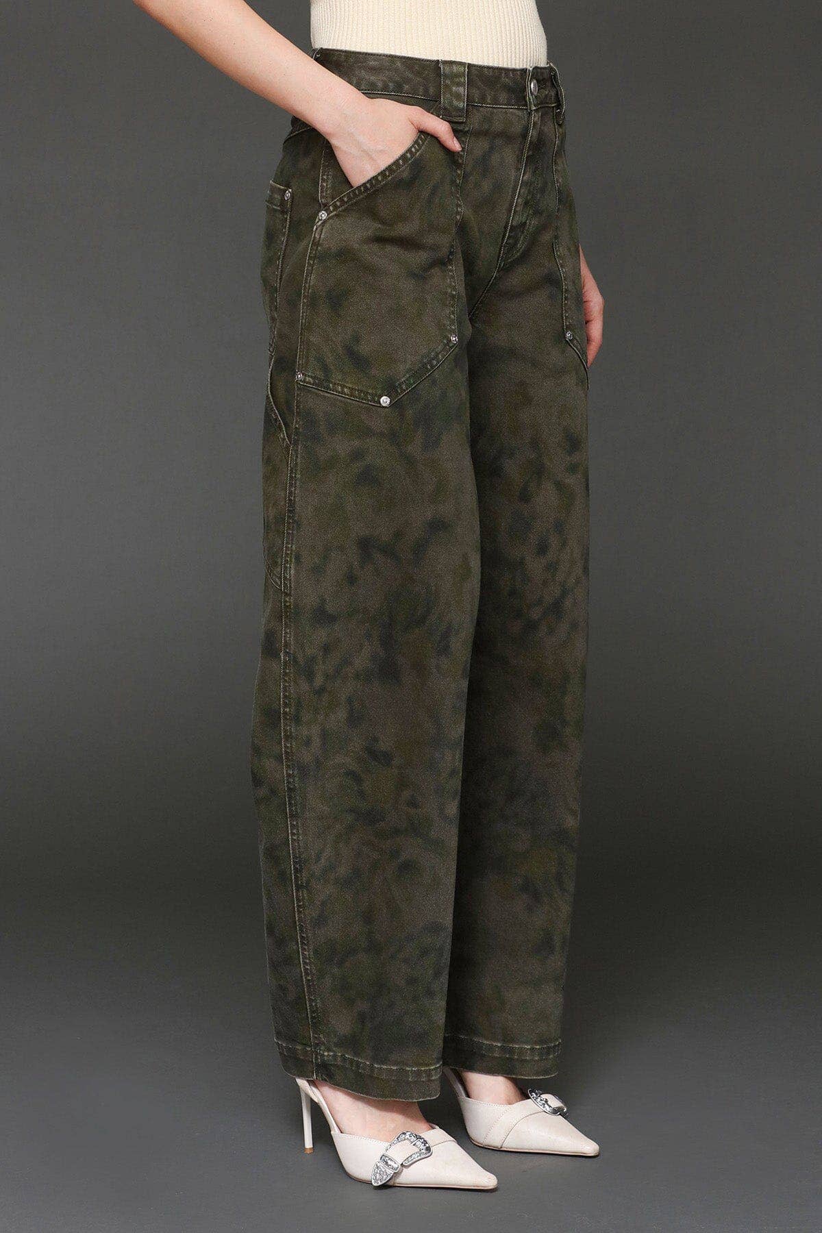 Camo Cargo Barrel Jeans