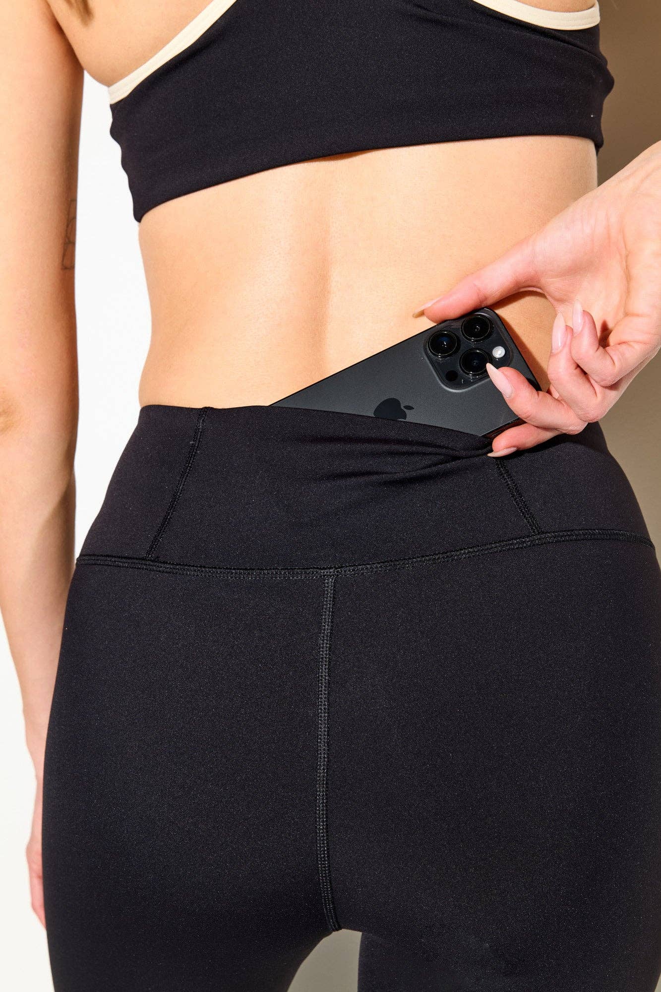 Spiritual Gangster Nirvana Skye Legging