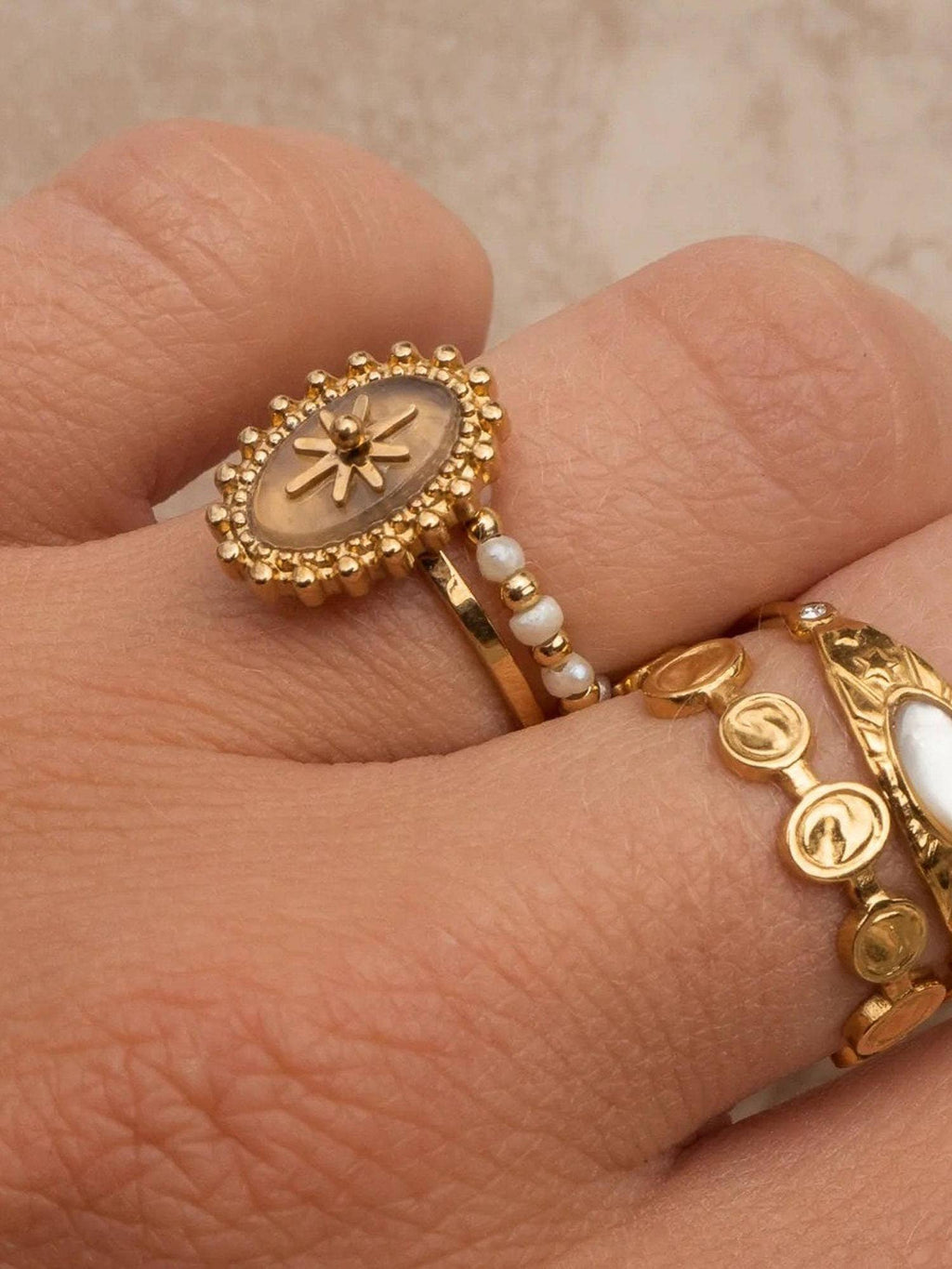 Gypsy Rose 14K Gold Adjustable Round Stone Ring