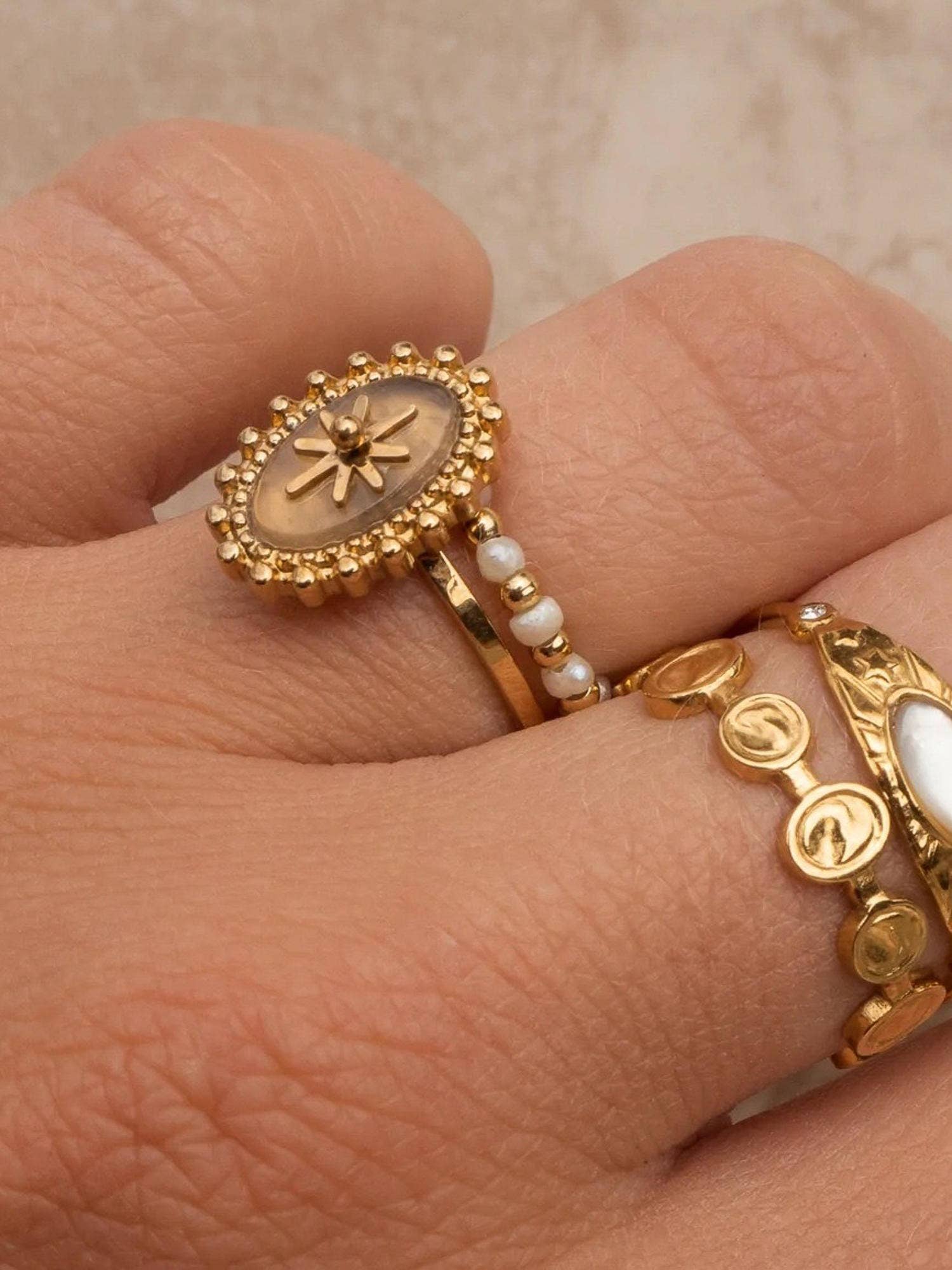 Gypsy Rose 14K Gold Adjustable Round Stone Ring