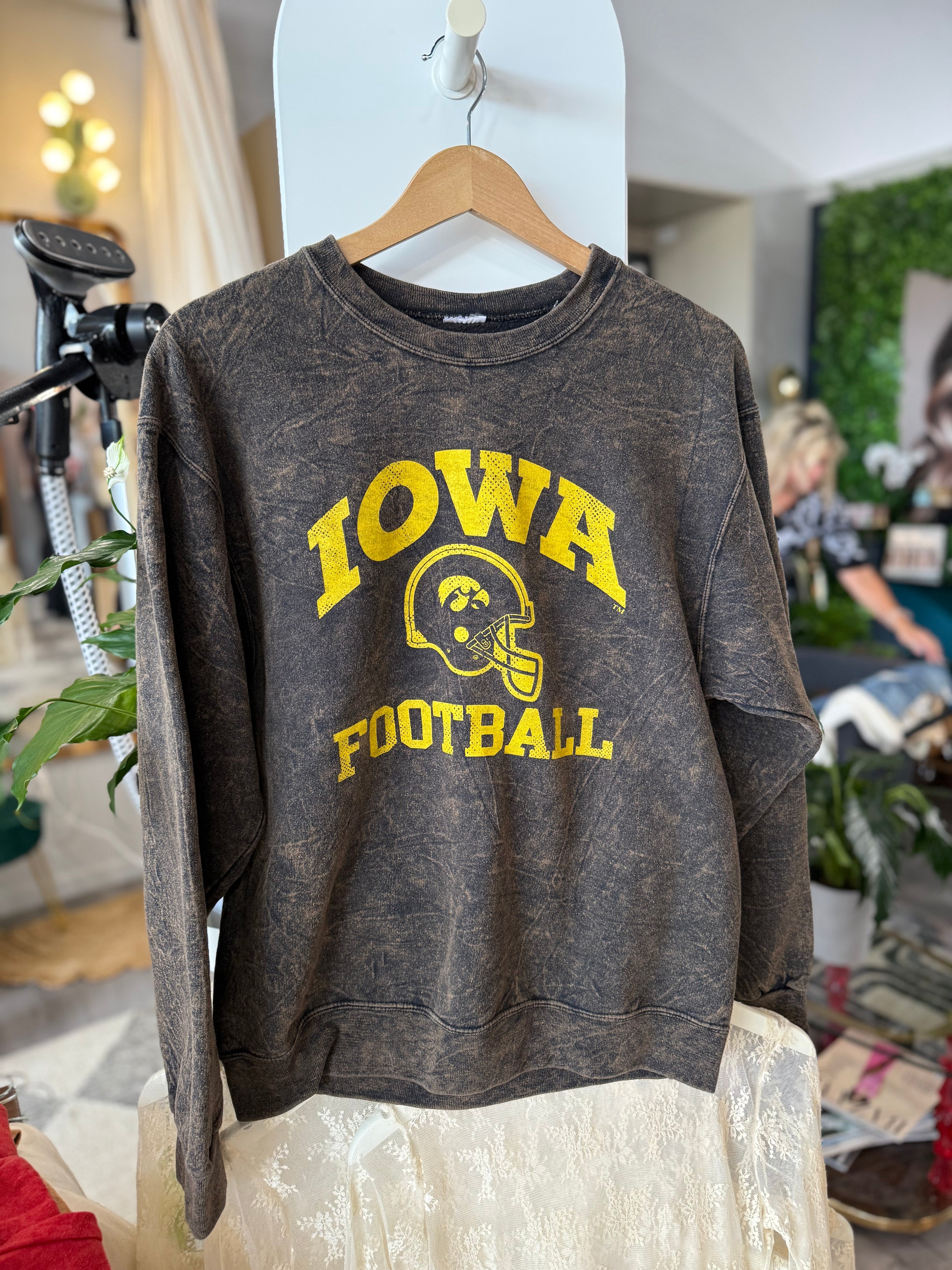 Retro Revival Sweatshirt