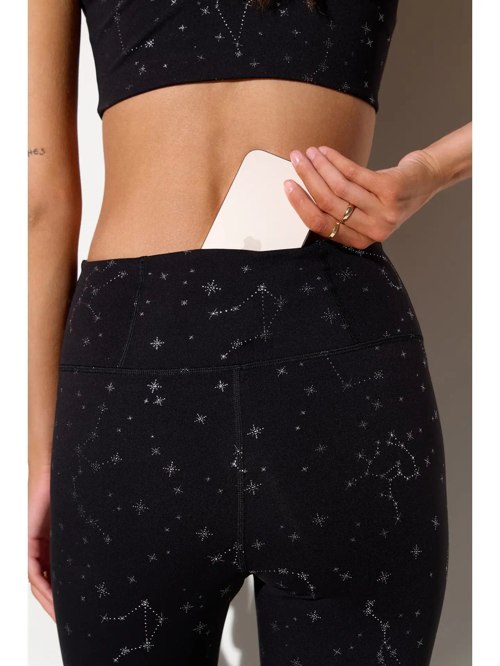 Spiritual Gangster Nirvana Lotus Legging in Constellation
