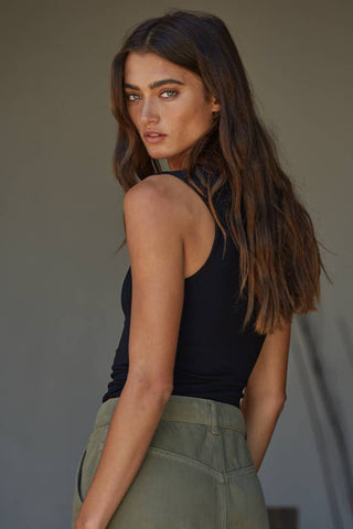 Clean Lines Seamless Top