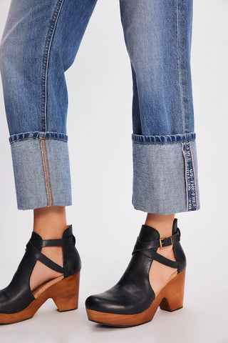 Free People Cedar Leather Clog in Black